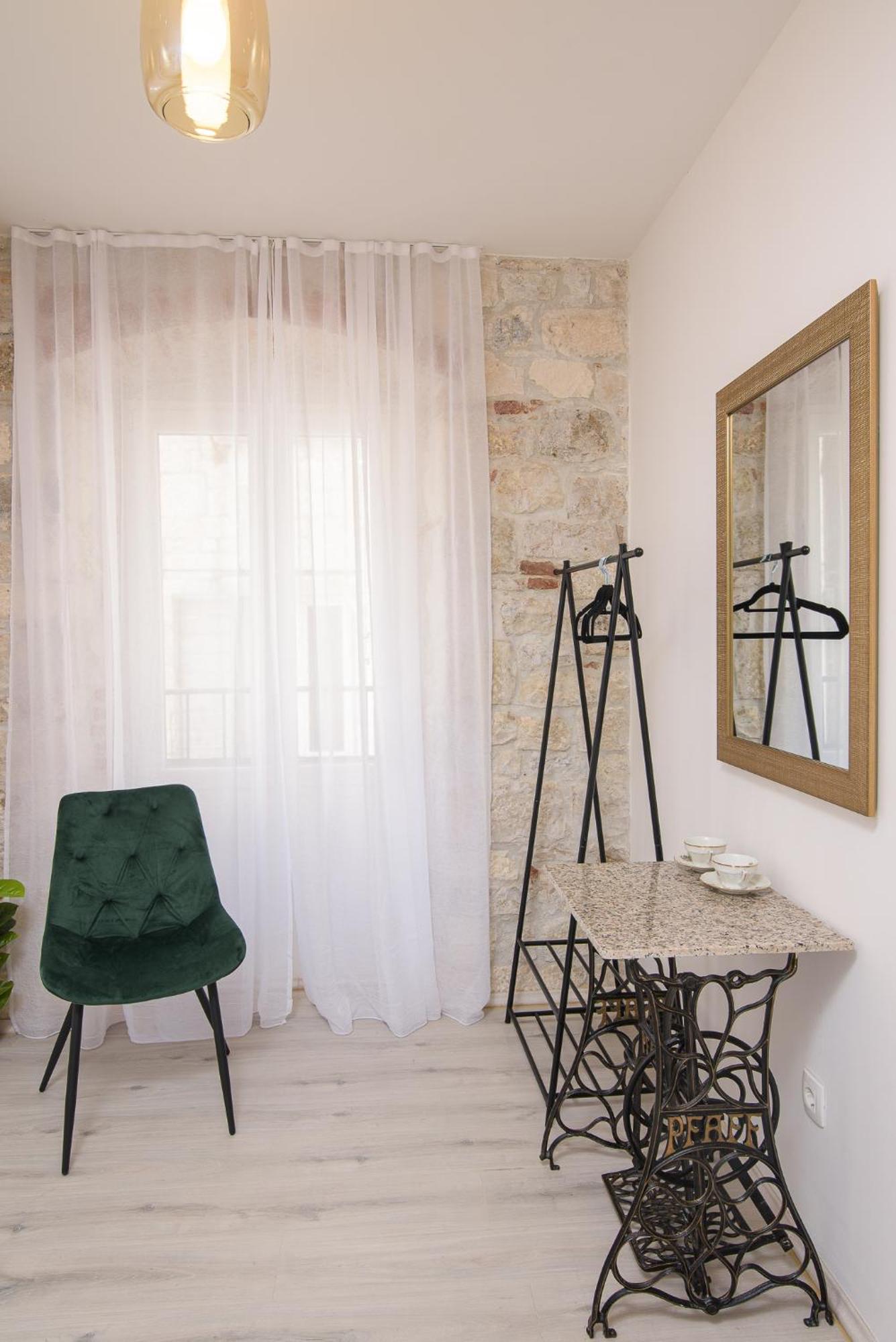 Rooms Bartul Trogir Zewnętrze zdjęcie
